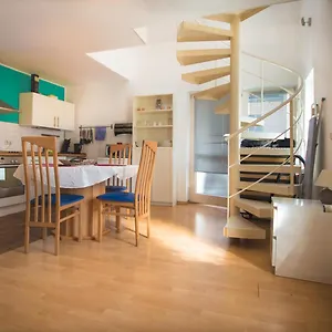 Apartment Altstadt Charly